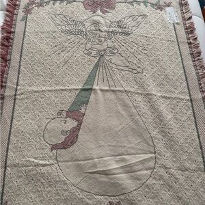 Angel Design Woven Throw Blanket - Cream and Green